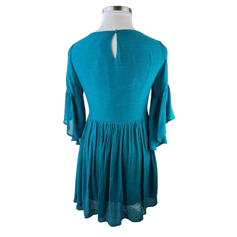 NWT Umgee Floral Embroidered Bell Sleeve Mini Dress Blue Boho Festival Medium - Picture 10 of 16